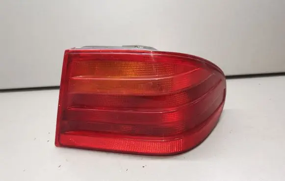 Mercedes-Benz E W210 Rear/tail lights 197042R