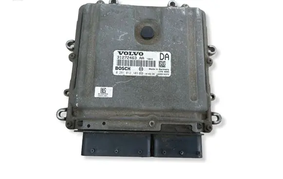 Volvo XC70 Engine control unit/module 0281012103 31272463 1373463