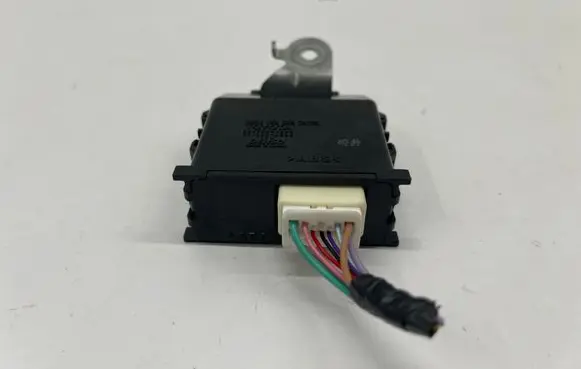 Toyota C-HR I Door central lock control unit/module 8597048040