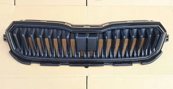 Skoda Scala Front grill 657853653B