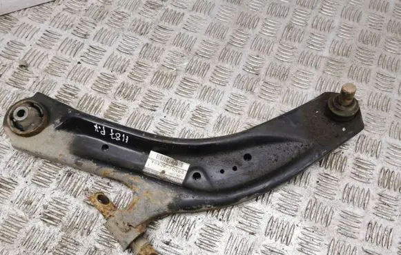 Nissan X-Trail T32 Front lower control arm/wishbone 545014CA0A