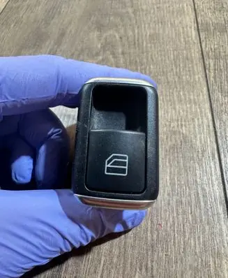 Mercedes-Benz CLS C218 X218 Electric window control switch A2049058102 10075074 10023289