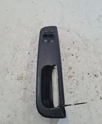 Volkswagen PASSAT B5 Electric window control switch 1J3959857