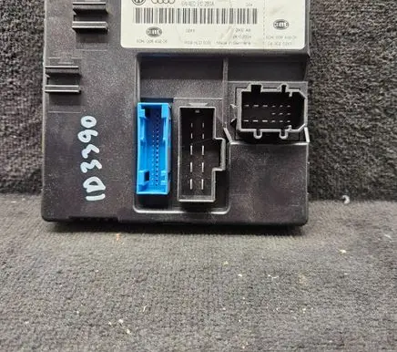 Audi A8 S8 D3 4E Comfort/convenience module 4E0907289 4E0910289A