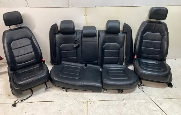 Volkswagen PASSAT B7 Seat set 