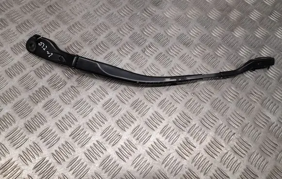 Alfa Romeo Stelvio Front wiper blade arm 640774432
