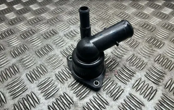 Toyota Prius+ (ZVW40) Thermostat/thermostat housing 