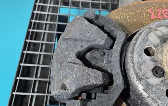 BMW 5 G30 G31 G38 Front brake caliper IMPRK1551824