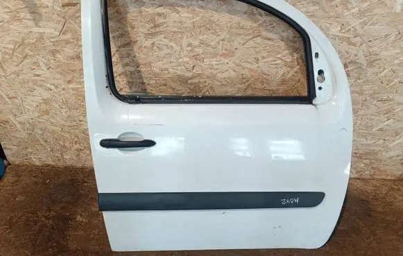 Mercedes-Benz Citan W415 Front door