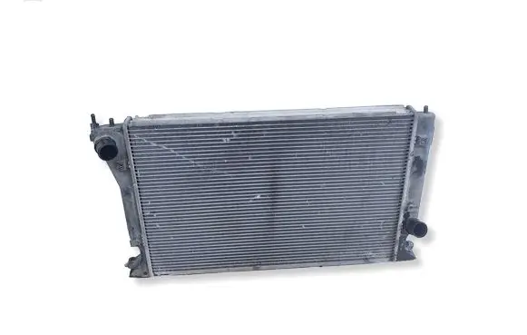 Toyota Corolla Verso E121 Coolant radiator MN4221333301