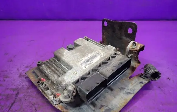 Opel Astra H Engine control unit/module ECU 