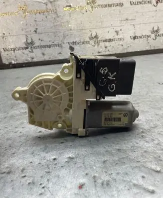 Volkswagen Golf V Rear door window regulator motor 1K0959703P 120923 998347340