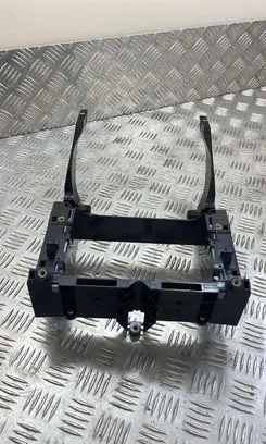 Mercedes-Benz E W211 Other dashboard part A2116800134