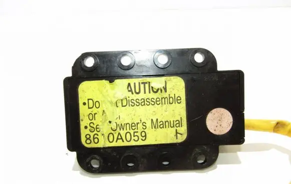 Mitsubishi Pajero Passenger airbag on/off switch kodo