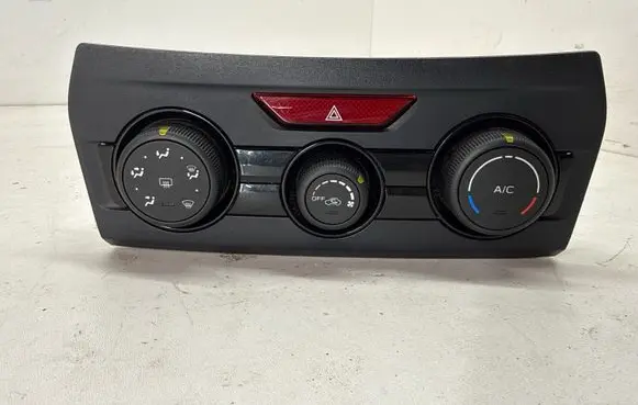 Subaru Impreza V Climate control unit 72311FL50A