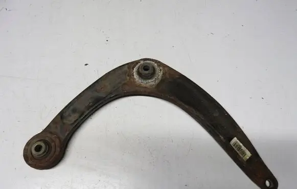 Peugeot 508 Front control arm 9686944310