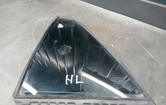 Lexus RX 450H Rear side window