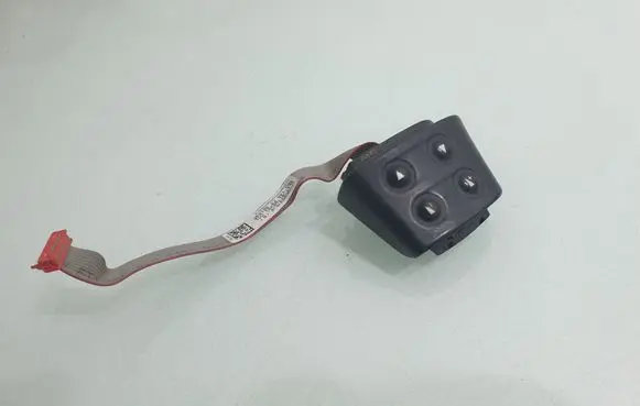 Steering wheel buttons/switches
