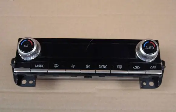 Mitsubishi Outlander Climate control unit 7820B232