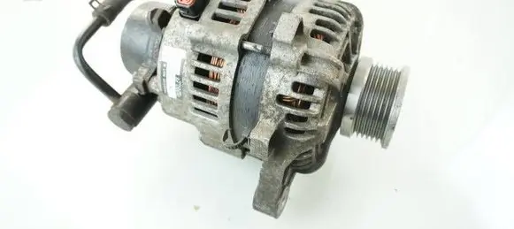 KIA Carens II Generator/alternator 37300-27021