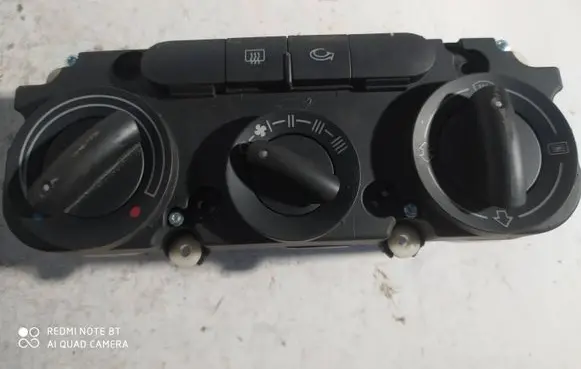 Audi A3 S3 8P Climate control unit 8P0819047F