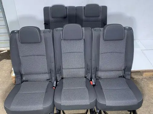 Toyota Verso Rear seat 