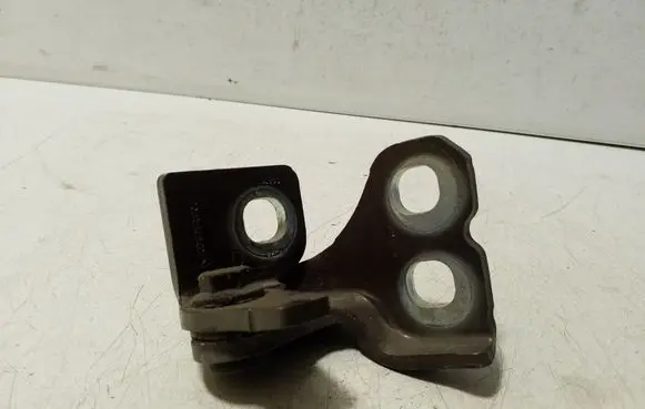 Fiat Tipo Front door lower hinge 524G8