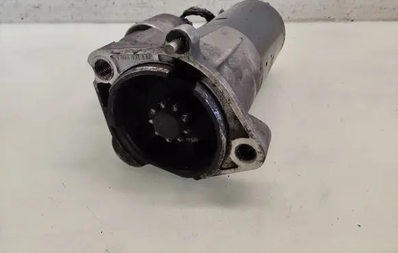 Audi A4 S4 B7 8E 8H Starter motor 03G911023