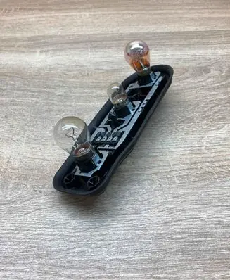 BMW 5 E39 Tail light bulb cover holder 2496339