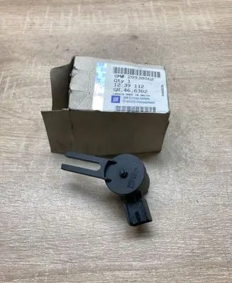 Opel Zafira B Brake pedal sensor switch 20938062 1239112