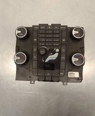 Volvo XC60 Climate control unit 31398066 M4022100012 14W02E01