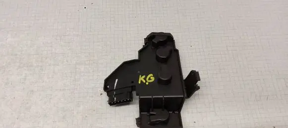 Audi A4 S4 B5 8D Tail light bulb cover holder