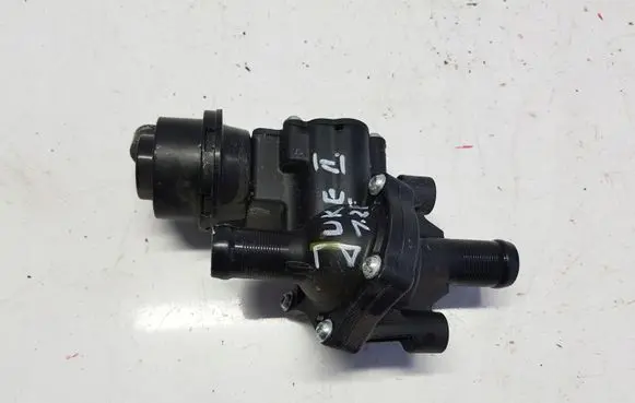 Nissan Juke II F16 Thermostat housing 922306682r