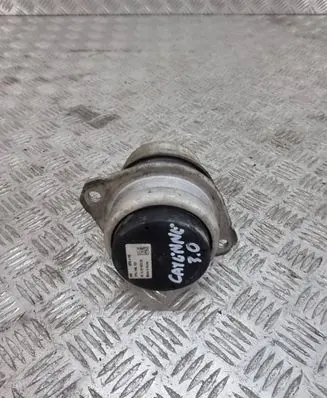 Engine mount bracket