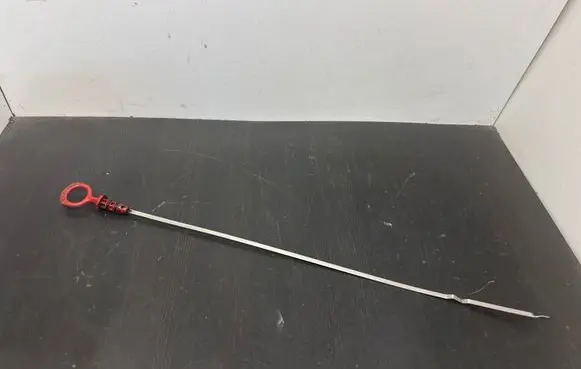 Volvo V70 Oil level dip stick 8699543