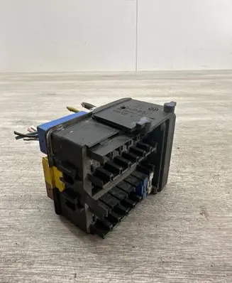 Peugeot 406 Fuse box set 9608173180