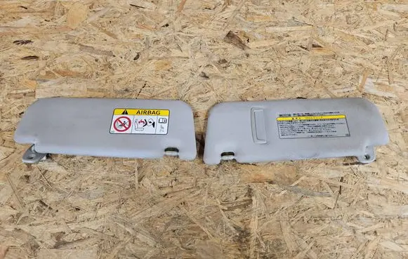 Toyota Prius+ (ZVW40) Sun visor 7432047460B0