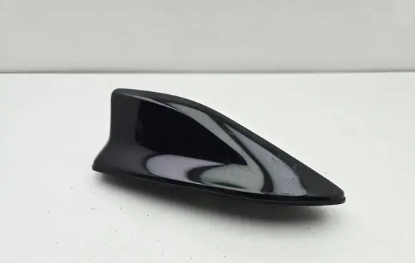Toyota RAV 4 (XA40) Aerial GPS antenna C6616