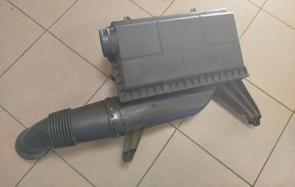 Mercedes-Benz Vito Viano W639 Air filter box a6395282506 a0000901651