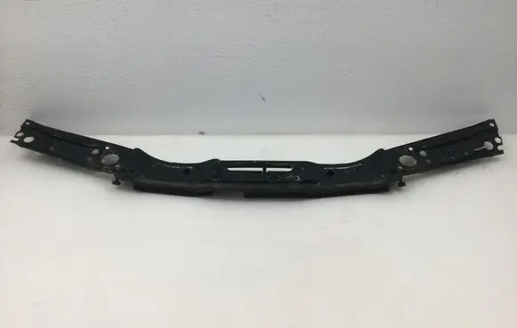 Audi A6 S6 C4 4A Radiator support slam panel 4A0805591A