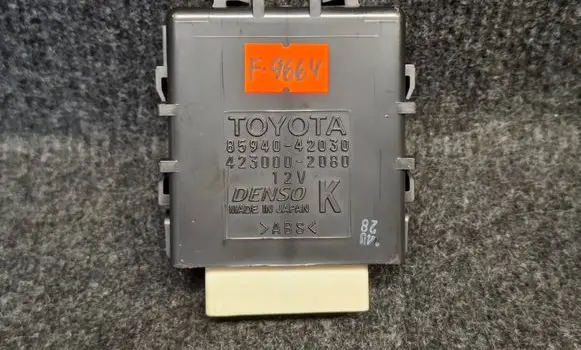 Toyota RAV 4 (XA40) Window control relay 8594042030 4230002080