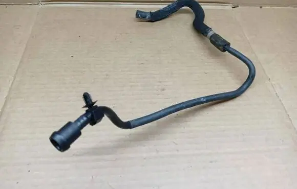 Audi A4 S4 B9 Breather/breather pipe/hose 04L129979A