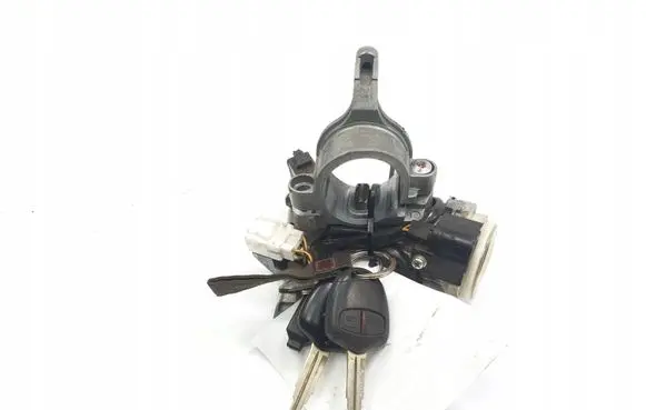 Mitsubishi Pajero Ignition lock