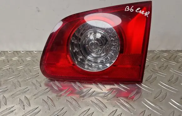 Volkswagen PASSAT B6 Tailgate rear/tail lights 3C9945094