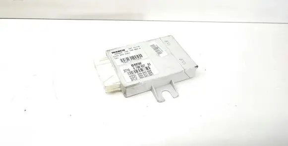 BMW 5 F10 F11 Air suspension control unit module (rear) 6798937 37146798937
