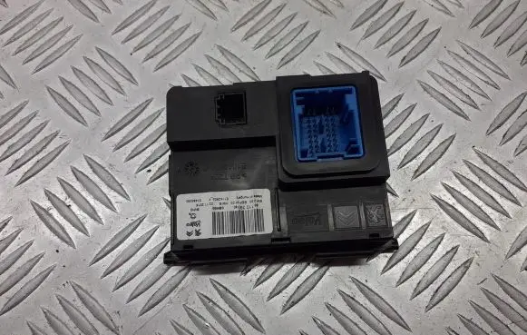 Peugeot 308 Air conditioner control unit module 9811039380