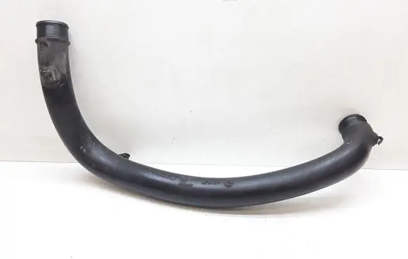 Volvo XC90 Intercooler hose/pipe 8638967