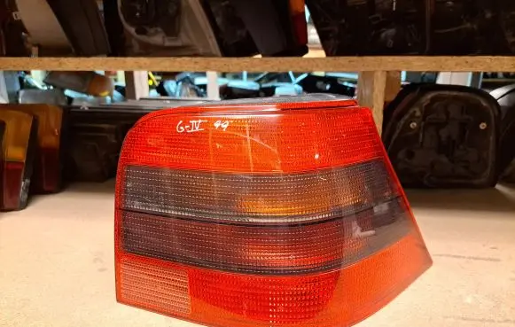 Volkswagen Golf IV Rear/tail lights 1J6945112