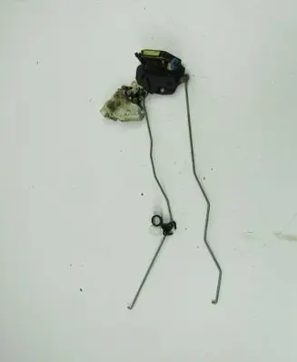 Nissan Almera Tino Front door lock 