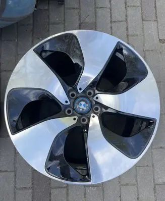 BMW i8 R20 alloy rim 6853004